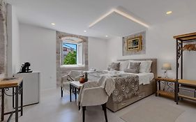 Luxury Rooms Palace B&B