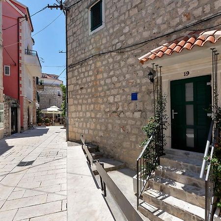 Luxury Rooms Palace B&B Makarska Exterior foto