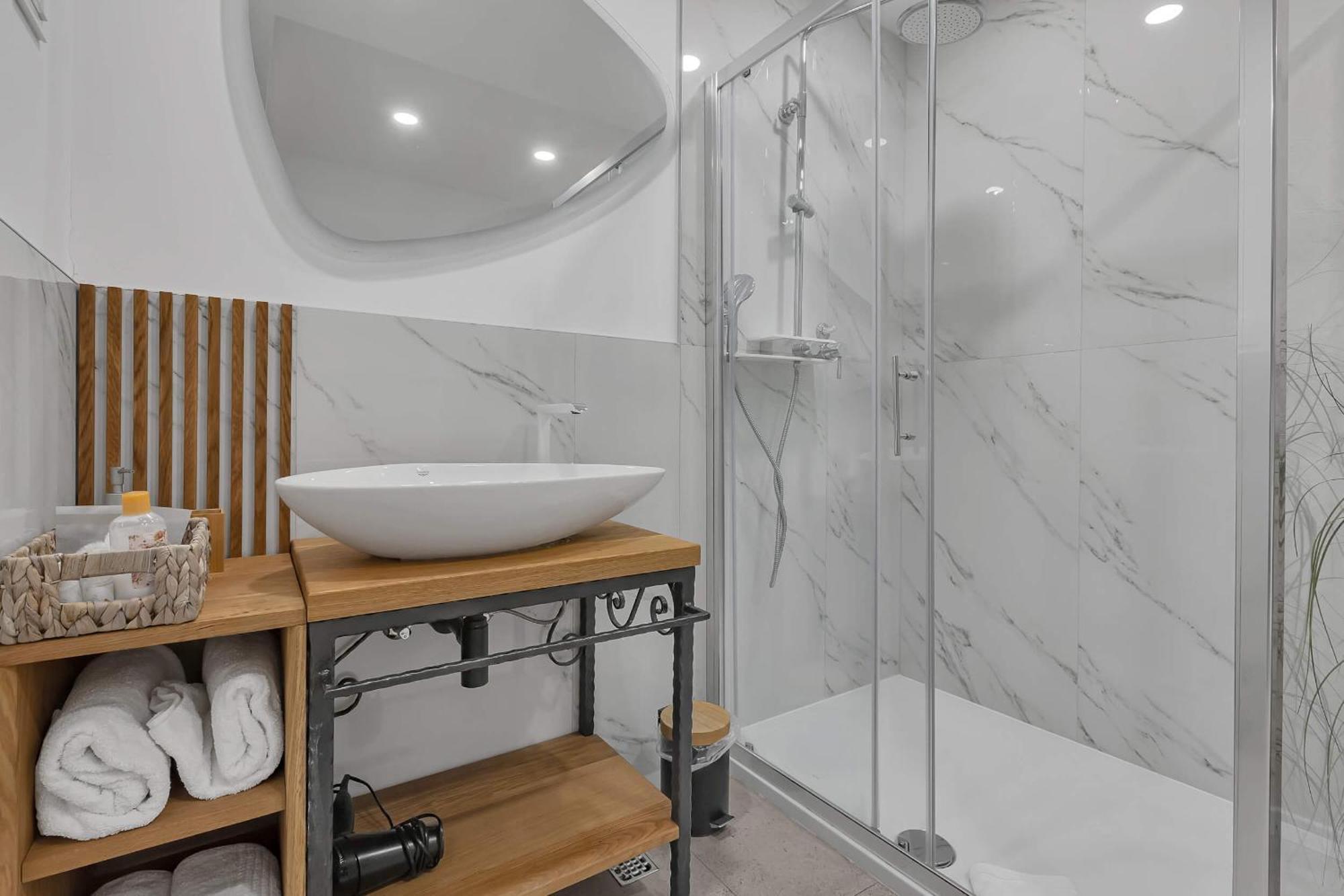 Luxury Rooms Palace B&B Makarska Exterior foto